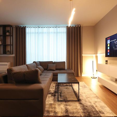 Grandstay Apartments ดูร์เรส ภายนอก รูปภาพ