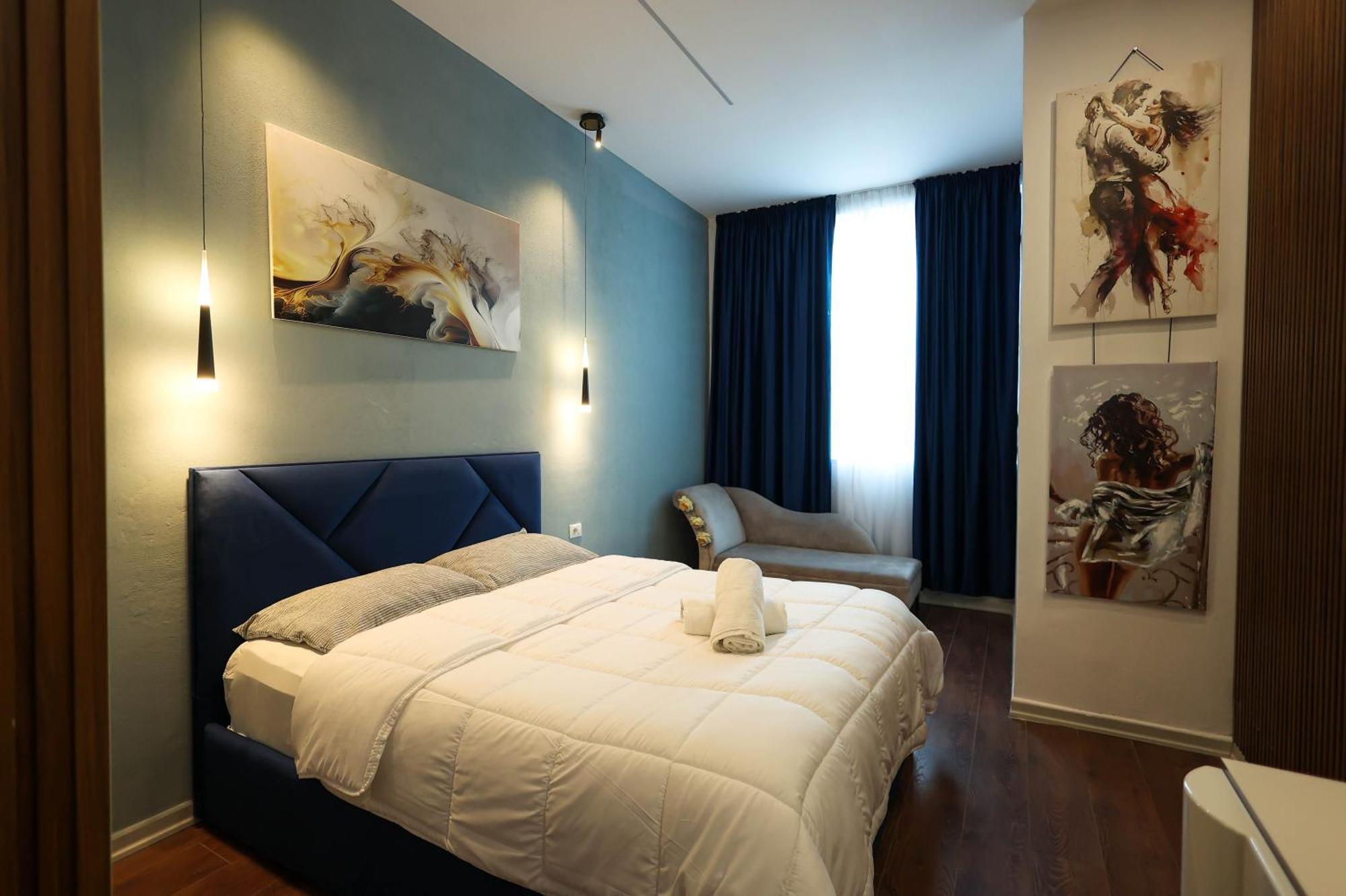 Grandstay Apartments ดูร์เรส ภายนอก รูปภาพ