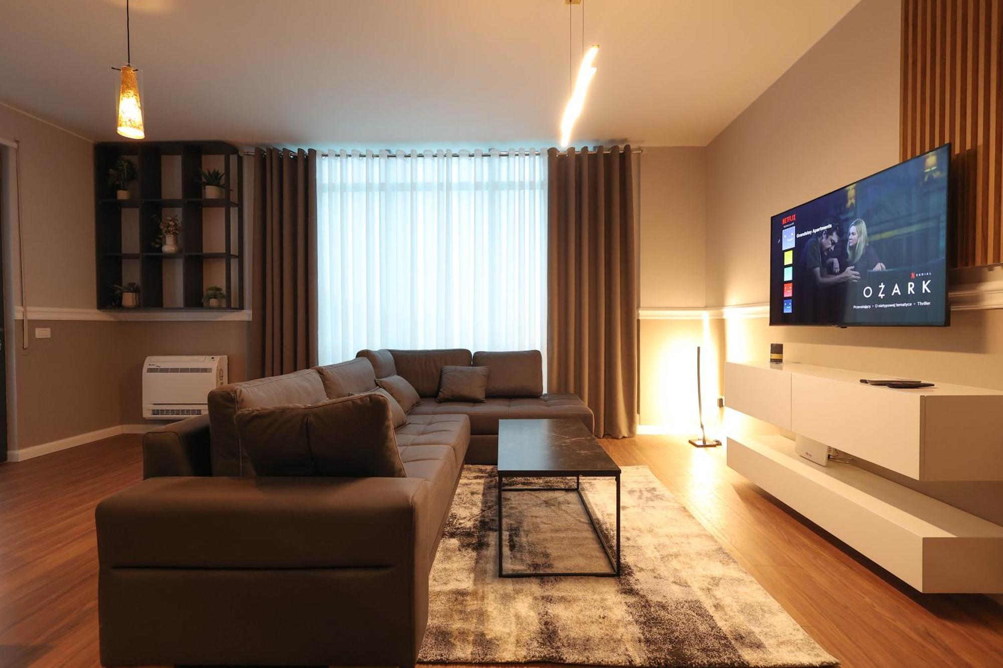 Grandstay Apartments ดูร์เรส ภายนอก รูปภาพ